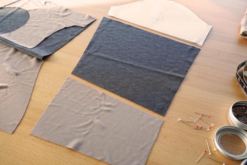 Jak ušít mikinové šaty (mikinu) - kompletace členěných dílů (levý rukáv)