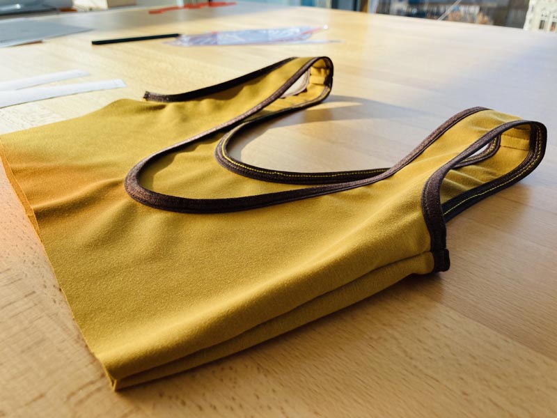 Jak ušít dámský podprsenkový top