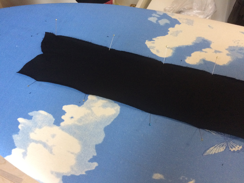 Střih a návod na šití mikiny