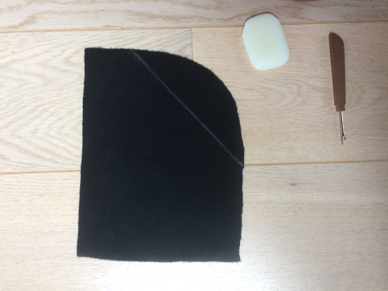 Střih a návod na šití mikiny