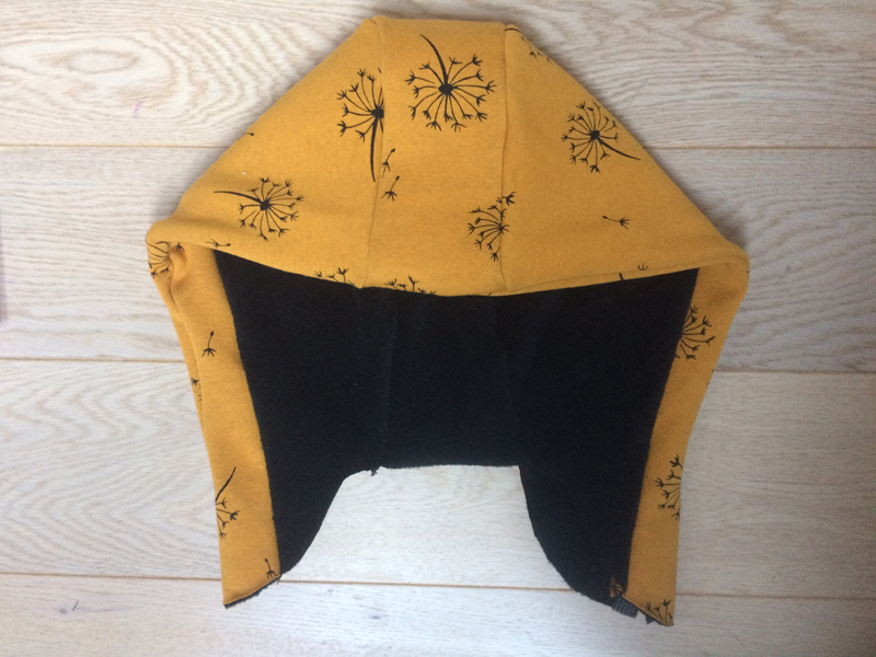 Dámská mikina (střih a návod na šití)