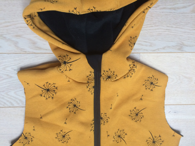 Jak ušít mikinu s kapucí