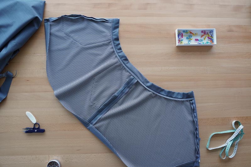 Návod jak ušít dámskou zimní sukni - zakončení spodního lemu sukně