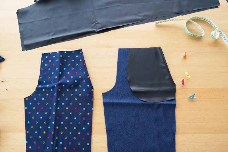 Střih a návod jak ušít dětské oteplováky - kapsy