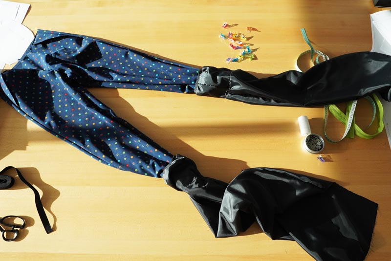 Střih a návod jak ušít dětské oteplováky - nohavicové díly do gumy