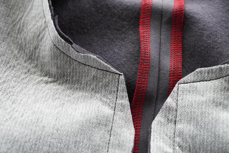 Jak ušít jednoduché dámské sako - Vypracování podsádky