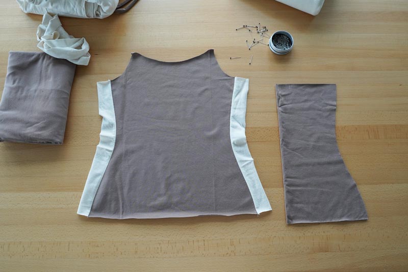 Střih a návod jak ušít jednoduché dámské tílko s úzkými ramínky, boční dílky