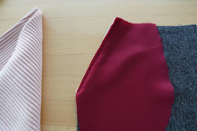 Jak ušít klínovou kapsu s ozdobnou paspulkou nebo kontrastním lemem - podšívka