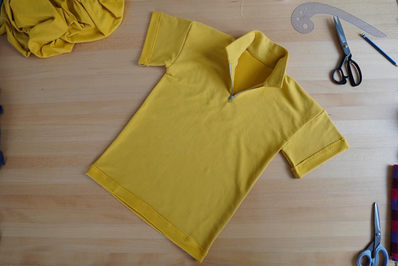 Jak ušít tričko se zipem a nízkým stojatým límečkem