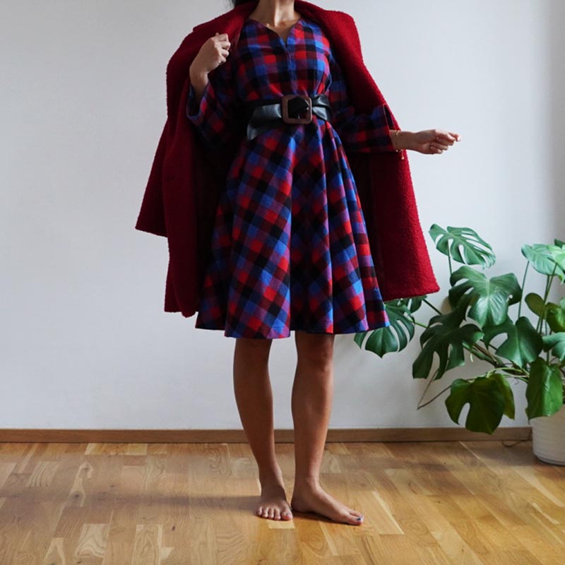 Střih na dámské košilové šaty