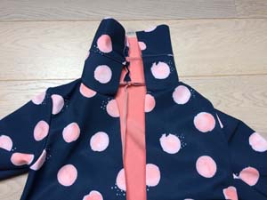 Jak ušít dětský kabátek HELLO DOLLY