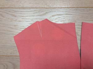 Jak ušít dětský kabátek HELLO DOLLY