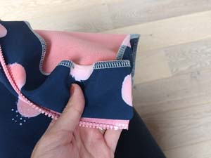 Jak ušít dětský kabátek HELLO DOLLY