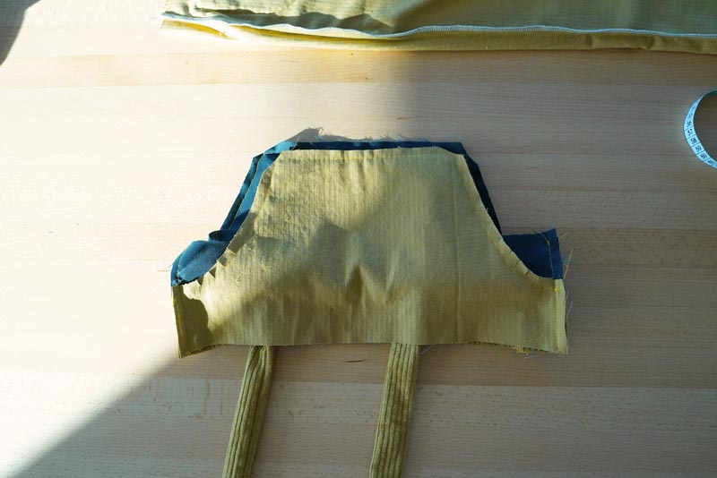 Jak ušít jednoduché lacláče - sedlo