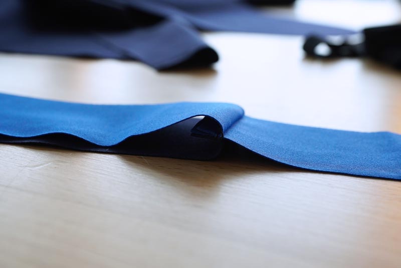 Jak ušít jednoduchý sportovní podprsenkový top