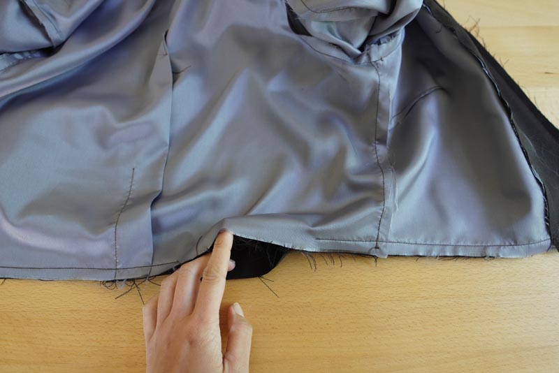 Jak ušít dámské sako s podšívkou - kompletace vrchových a podšívkových dílů