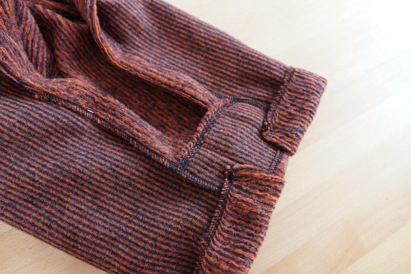 Střih a návod na dámské teplé pončo s límcem