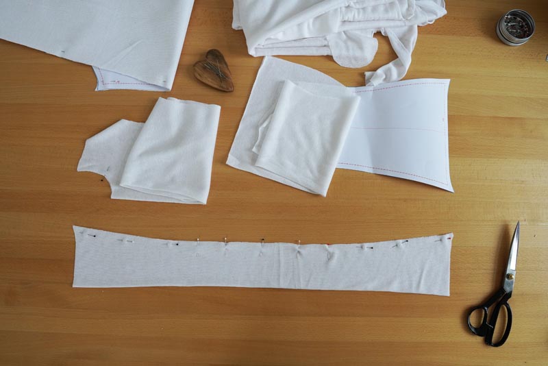 Střih a návod jak ušít dámské tričko se stojáčkem a překřížením