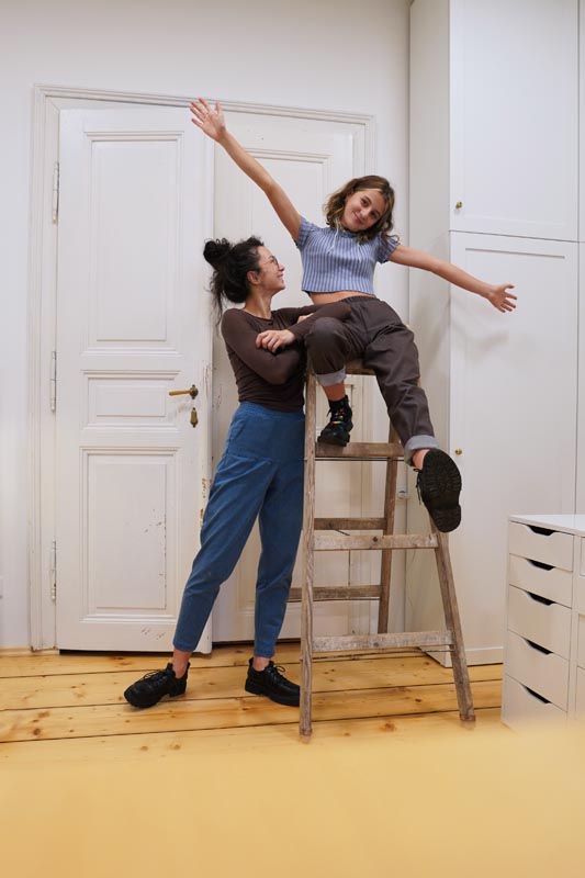 Střih na dětské nebo dámské balónové kalhoty + návod na šití kalhot zdarma