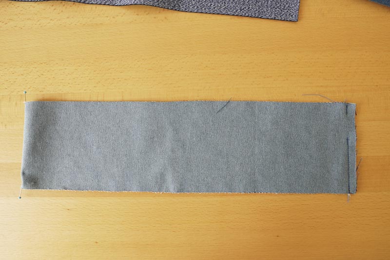 Návod na šití kalhot s pružným pasem a nařasením (+ dětský a dámský střih) - dokončení pásku