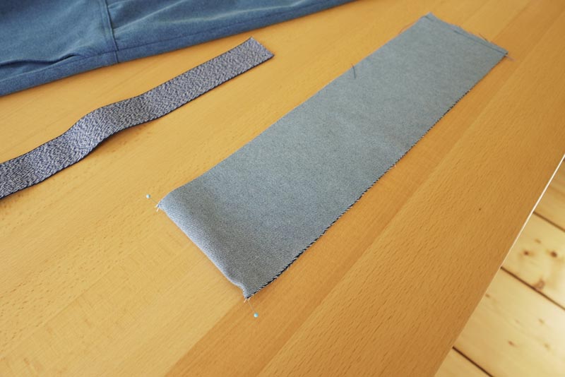 Návod na šití kalhot s pružným pasem a nařasením (+ dětský a dámský střih) - dokončení pásku