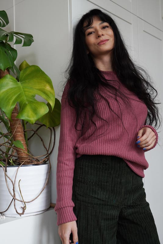 Moderní střih a jednoduchý návod jak ušít dámský svetr