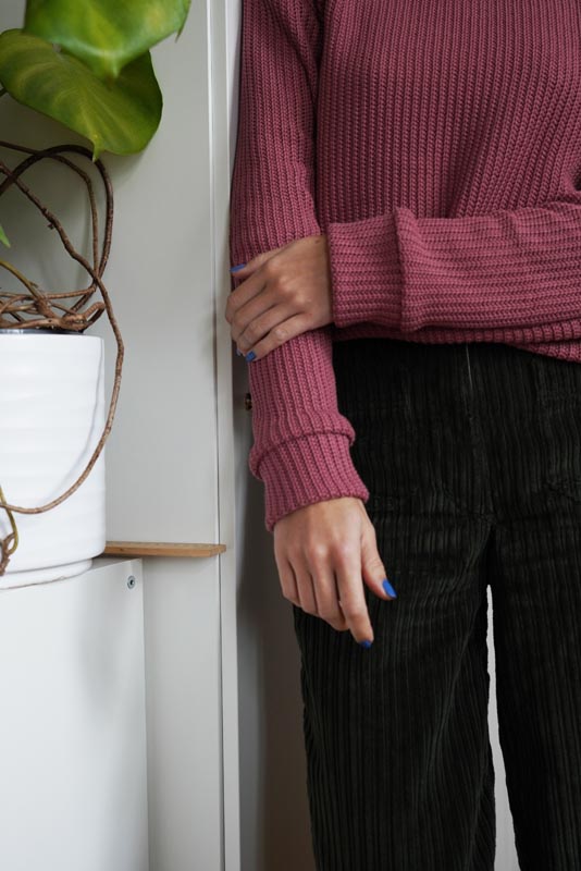 Moderní střih a jednoduchý návod jak ušít dámský svetr