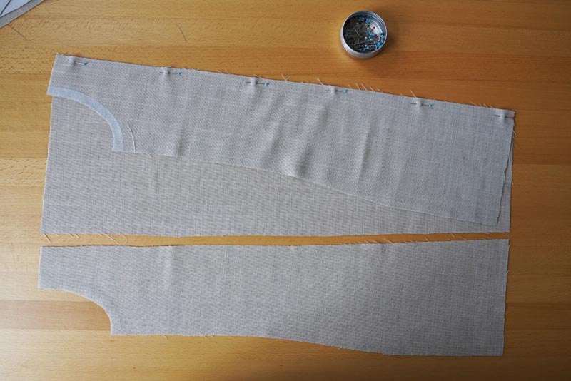 Jak ušít jednoduchou dámskou vrchní košili, podrobný návod na šití krok za krokem zdarma + střih v dámských velikostech 32-60. Sesazovací švy