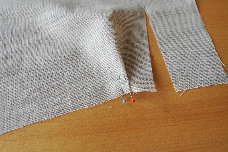 Jak ušít jednoduchou dámskou vrchní košili, podrobný návod na šití krok za krokem zdarma + střih v dámských velikostech 32-60. Záševky v rukávu