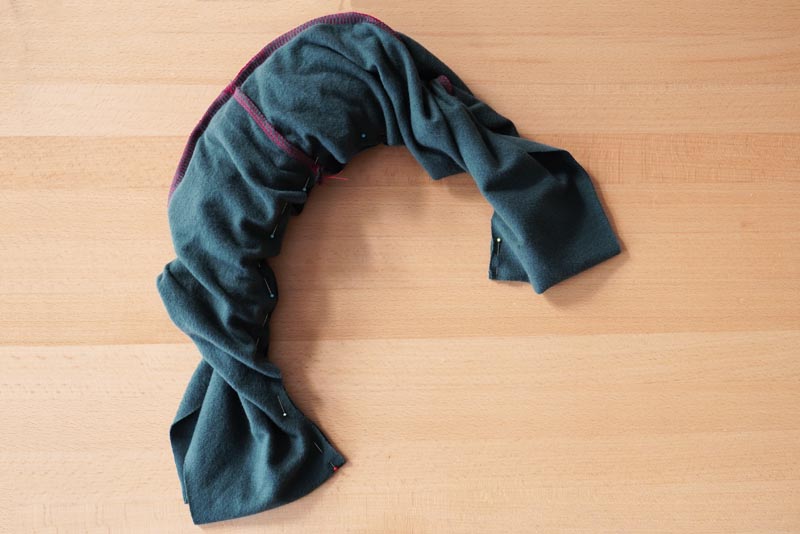 Jak ušít dámské šaty - kapuce