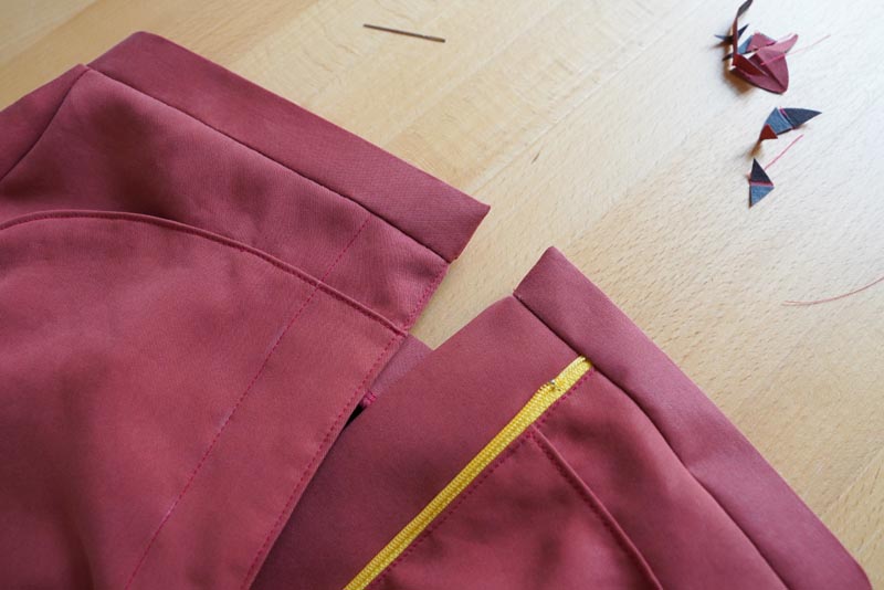 Jak ušít dámské volné kalhoty - pasový límec