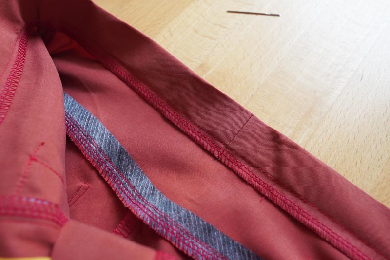 Jak ušít dámské volné kalhoty - pasový límec