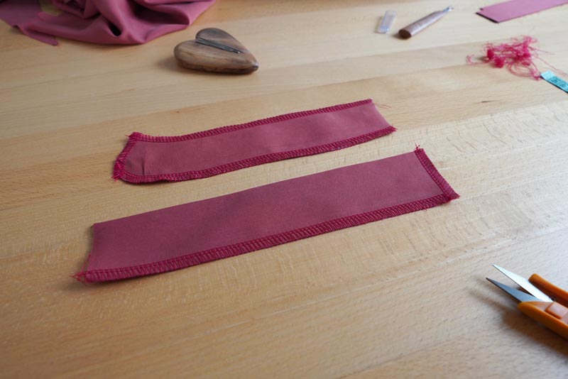 Jak ušít dámské volné kalhoty - rozparek na zip / poklopec