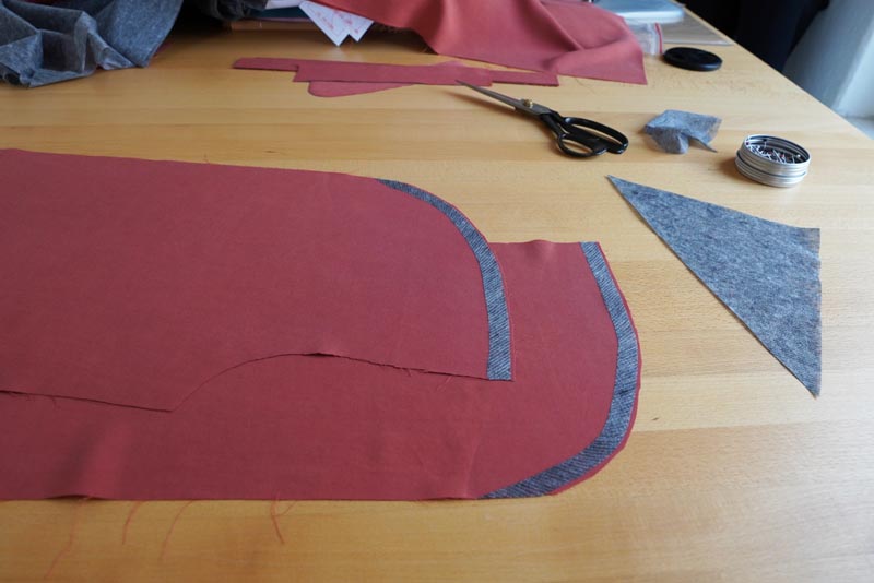 Jak ušít dámské volné kalhoty - výztuhy, vlizelín, pasovka a podžehlení