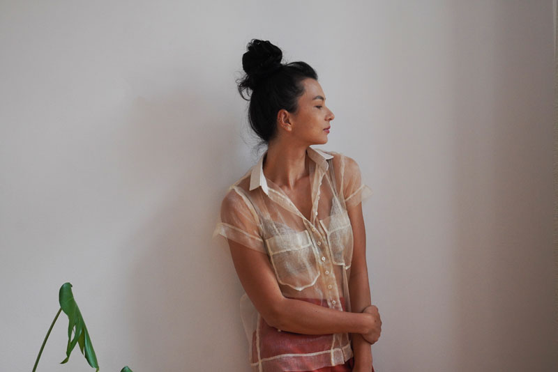 Střih na dámskou košili s klasickým límcem a krátkým rukávem + návod jak ušít košili