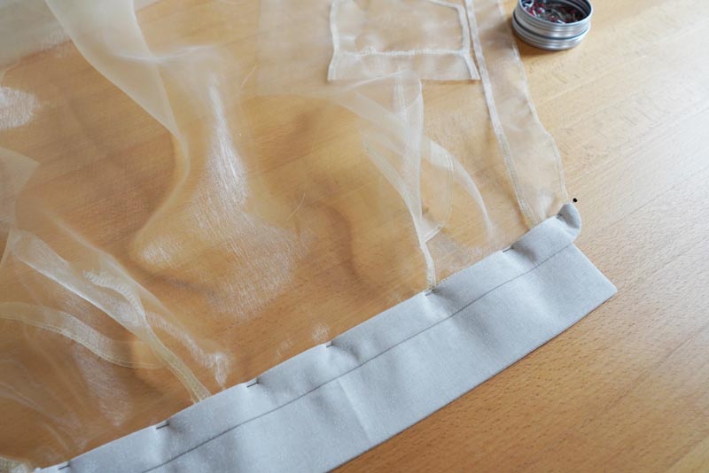 Střih na dámskou košili s klasickým límcem a krátkým rukávem + návod jak ušít košili - všití límce