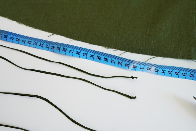 Střih a návod jak ušít dámské lněné šaty se špagetovými ramínky a odhalenými zády - špagetová ramínka