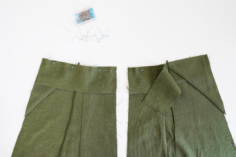 Střih a návod jak ušít dámské lněné šaty se špagetovými ramínky a odhalenými zády - druhá část pásku