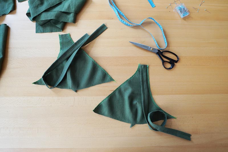 Návod jak ušít dámskou podprsenku - ramínka