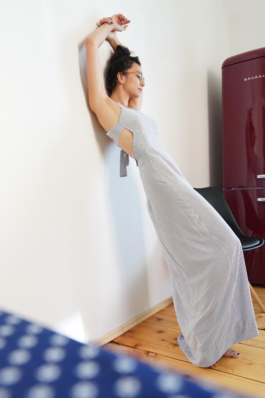 Střih a návod jak ušít dámské dlouhé šaty s rozparkem