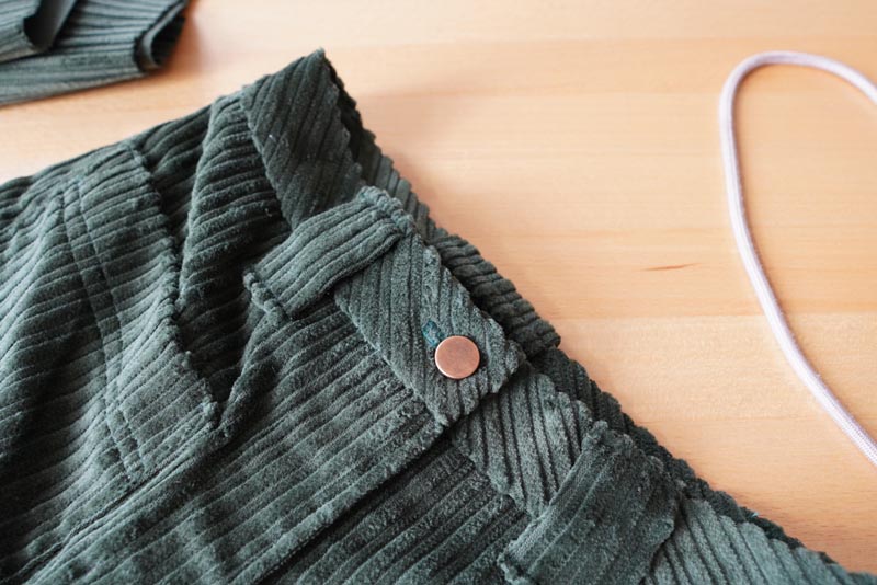 Podrobný návod na šití manšestráků - knoflíky