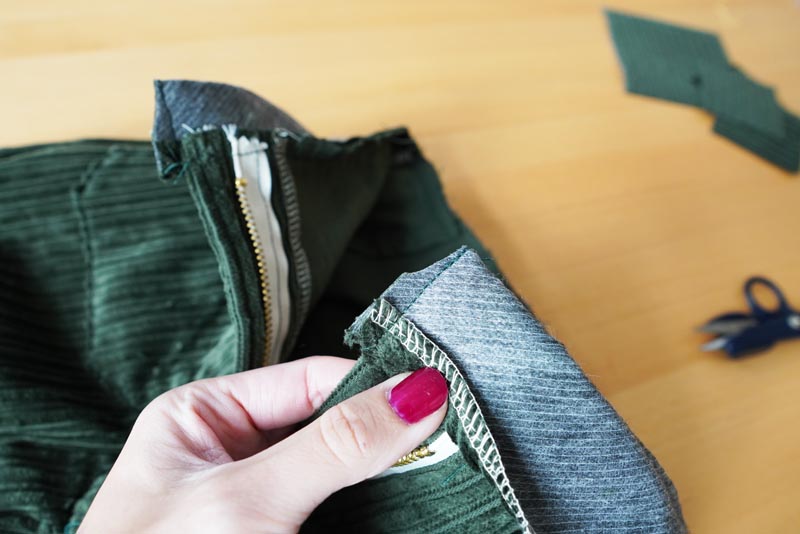 Detailní návod jak ušít manšestrové kalhoty - pásek