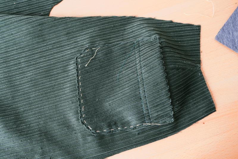 Jak ušít manšestrové kalhoty - šití kapes