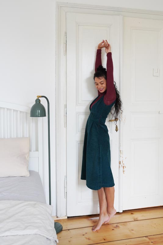 Návod na šití zdarma - dámské podzimní šaty (+ střih)