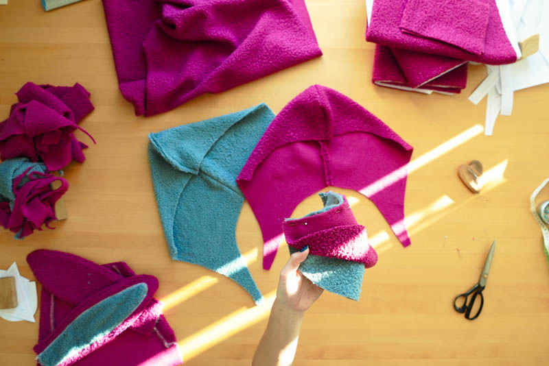 Střih a návod jak ušít chlupatou mikinu s kapucí - kapuce