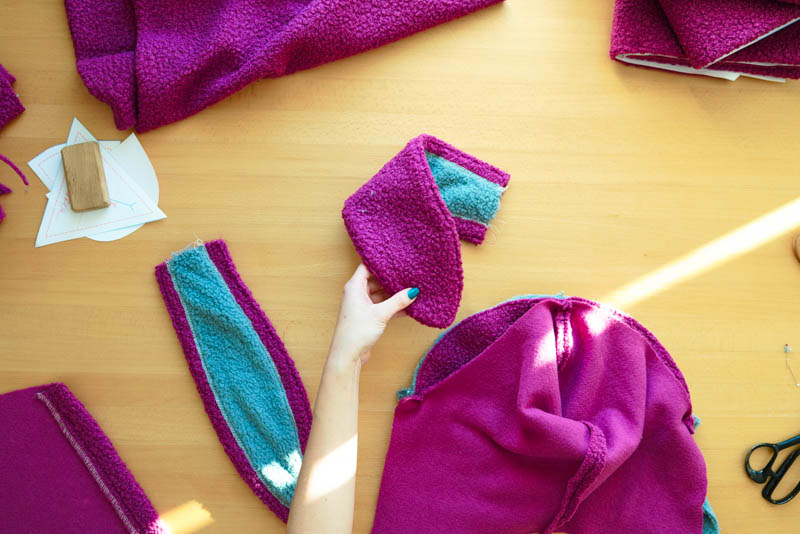 Střih a návod jak ušít chlupatou mikinu s kapucí - kapuce