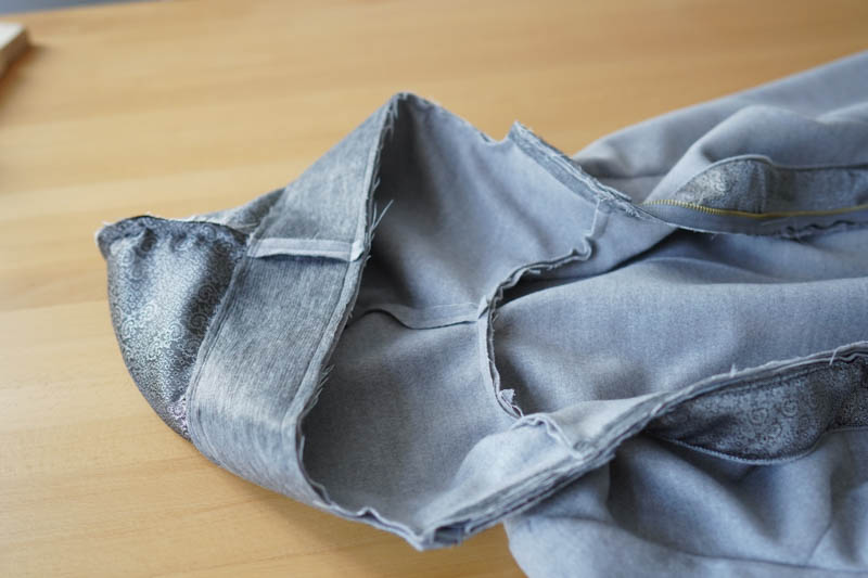 Jak ušít elegantní dámský kabát s podšívkou - kapuce s podšívkou