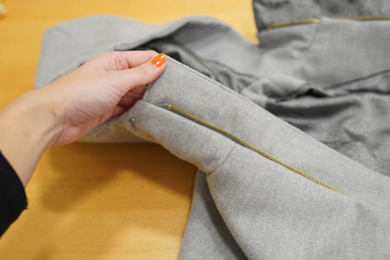 Jak ušít elegantní dámský kabát  - všití podšívky do kabátu