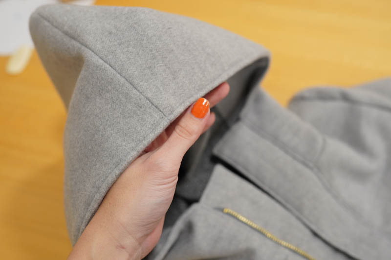 Jak ušít elegantní dámský kabát  - všití podšívky do kabátu