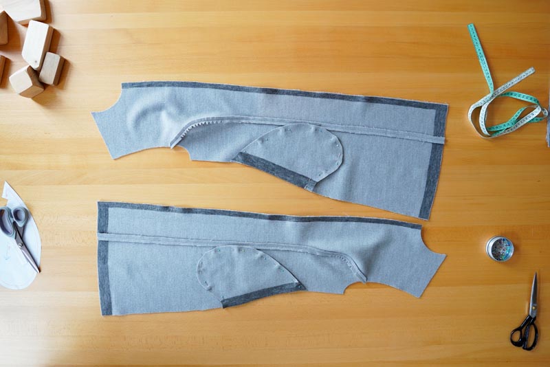 Jak ušít elegantní dámský kabát s podšívkou - šití kapes v bočním švu